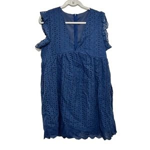 Women’s  Mini Blue Dress with Built in Shorts Underneath Eyelet lace Size Large